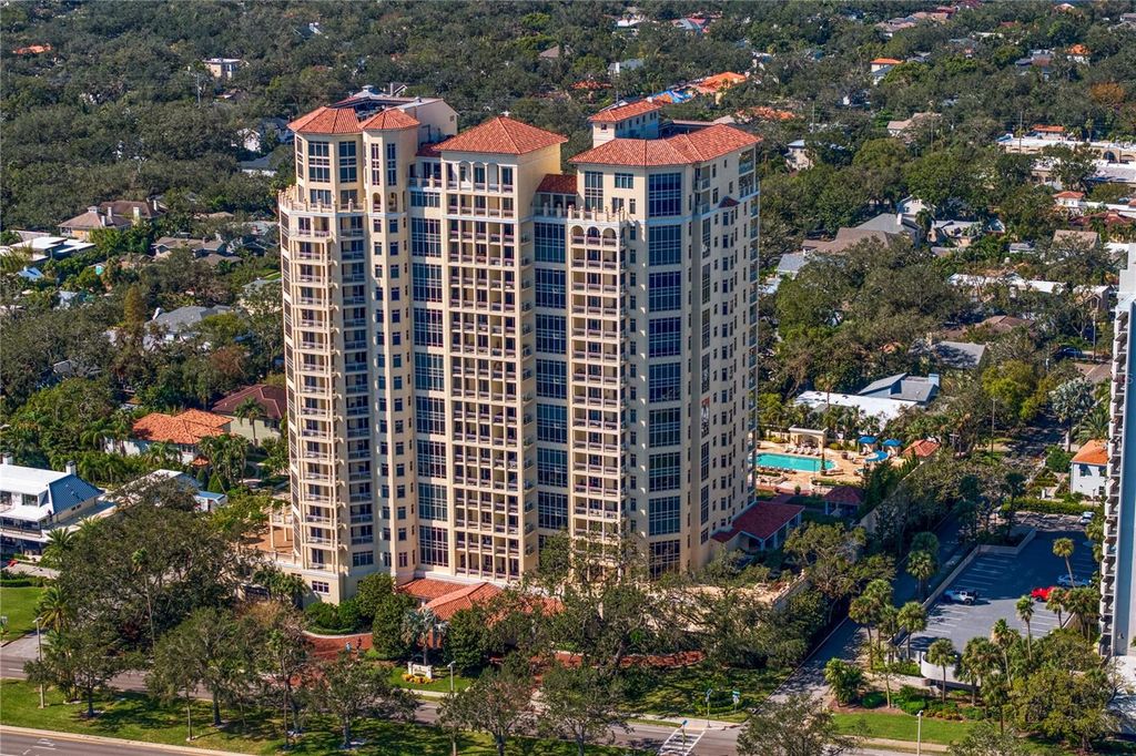 Image 62 of property listing at 4201 BAYSHORE BOULEVARD 2101, Tampa, FL 33611