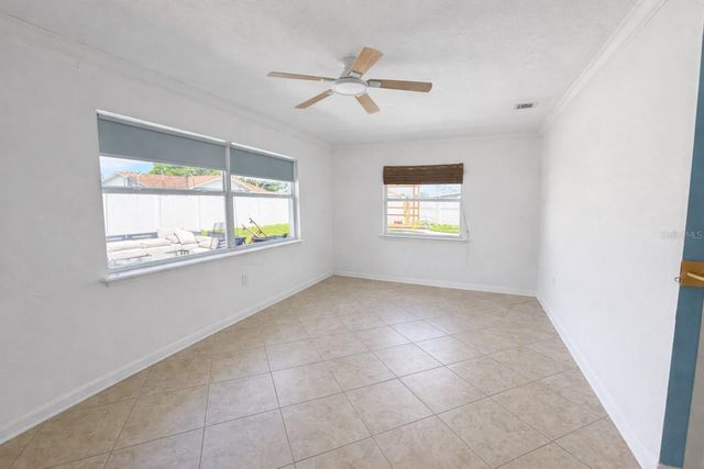 3602 CAMBRIDGE DRIVE W, Bradenton, FL 34205