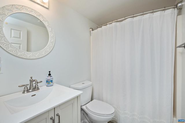 4051 FREE UNION RD, Charlottesville, VA 22901