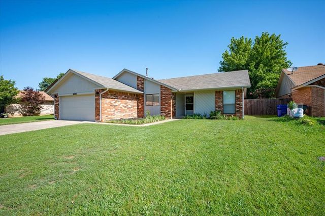 10605 Kristie Lane, Midwest City, OK 73130