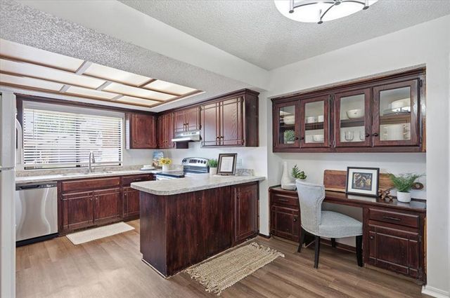 10605 Kristie Lane, Midwest City, OK 73130