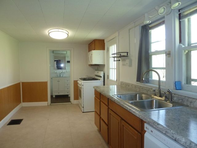 1807 Highland Pike, Fort Wright, KY 41011