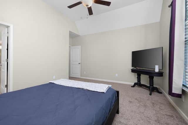 195 WILLOW SPRINGS LN, Oakland, TN 38060