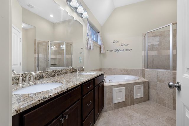 195 WILLOW SPRINGS LN, Oakland, TN 38060