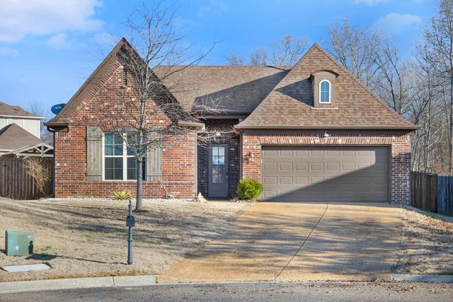 195 WILLOW SPRINGS LN, Oakland, TN 38060