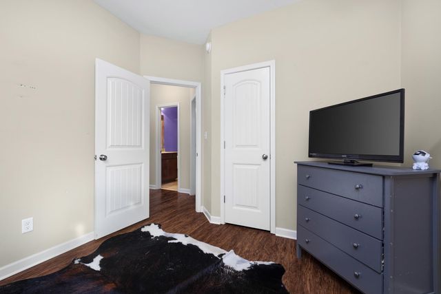 195 WILLOW SPRINGS LN, Oakland, TN 38060