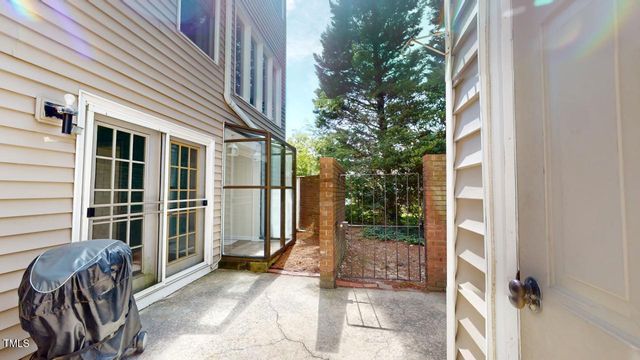 7010 Sandy Forks Road 106, Raleigh, NC 27615