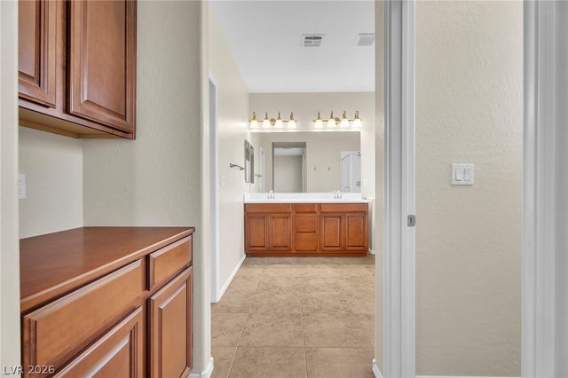 4909 Mountain Pepper Drive, Las Vegas, NV 89148