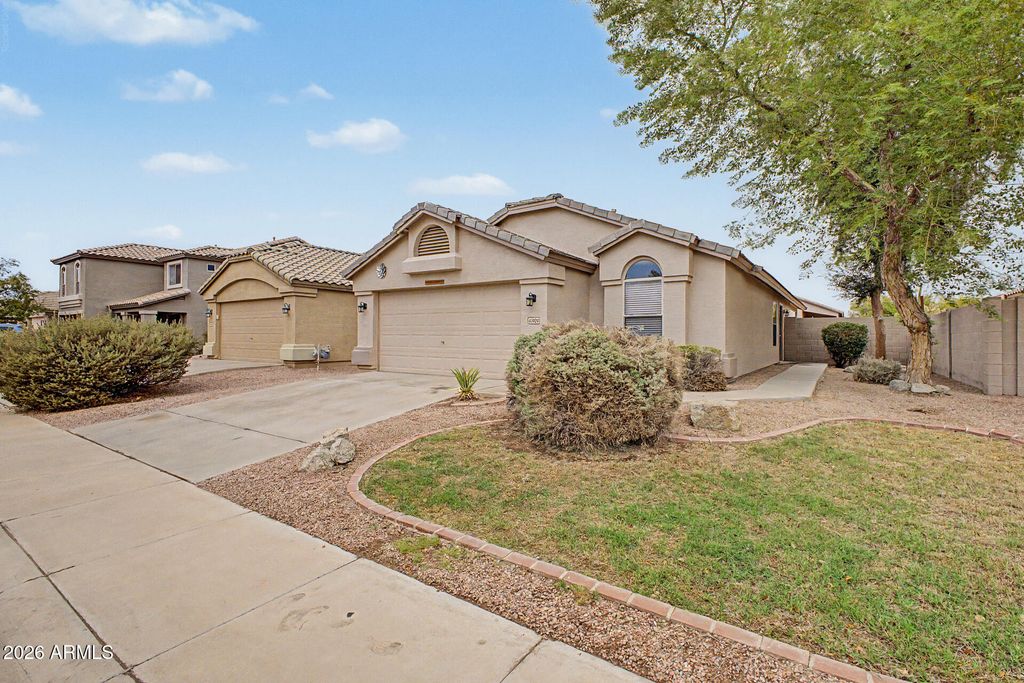 43924 W Cahill Drive, Maricopa, AZ 85138 — photo 3
