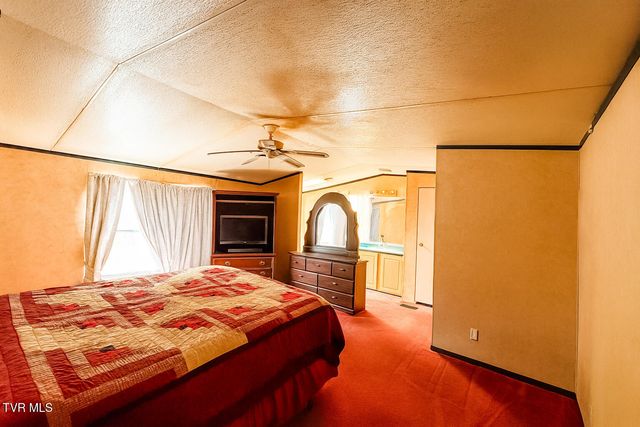 694 Heck Branch Road, Rogersville, TN 37857