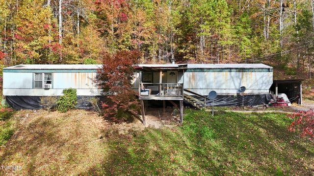 694 Heck Branch Road, Rogersville, TN 37857