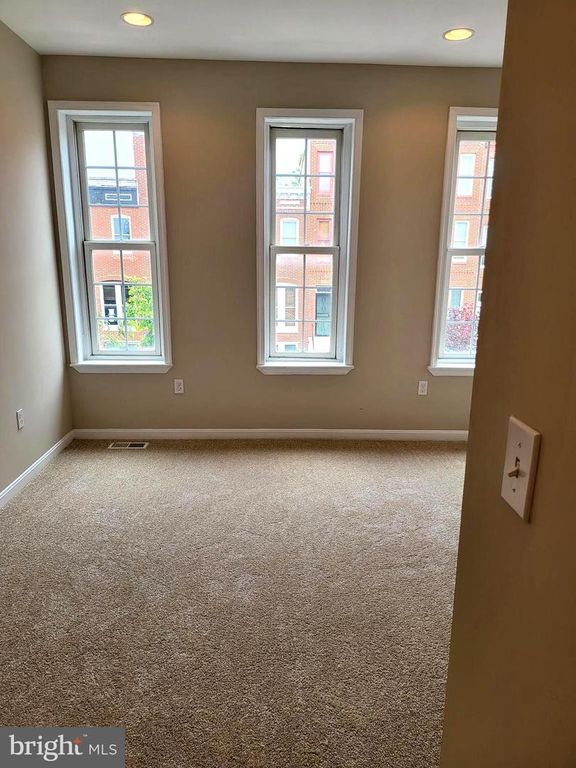 Image 24 of property listing at 1403 N BOND ST, Baltimore, MD 21213