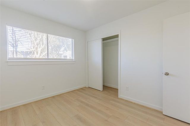 1106 Twin Falls Road, Houston, TX 77088