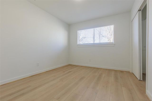 1106 Twin Falls Road, Houston, TX 77088