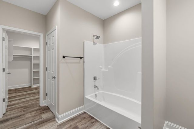 46 Ralston, Hattiesburg, MS 39401