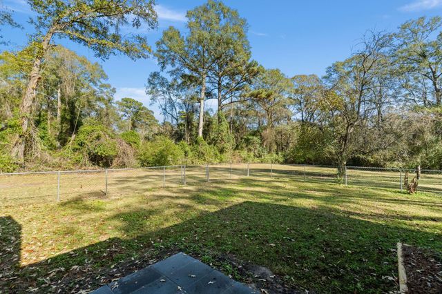 46 Ralston, Hattiesburg, MS 39401