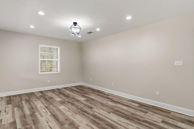 46 Ralston, Hattiesburg, MS 39401