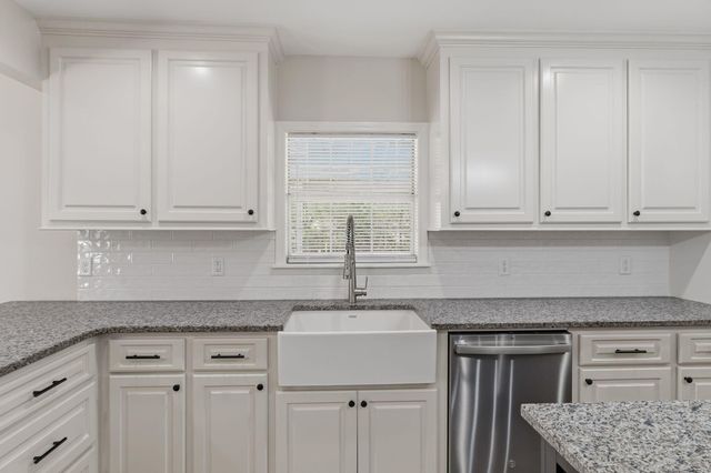 46 Ralston, Hattiesburg, MS 39401