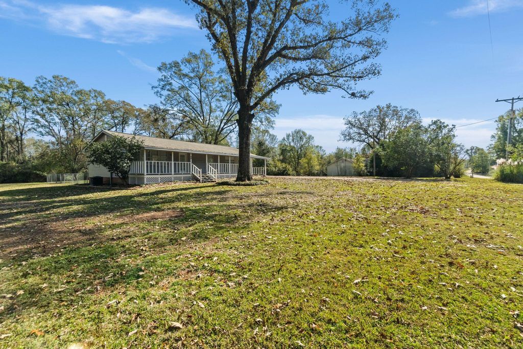 46 Ralston, Hattiesburg, MS 39401