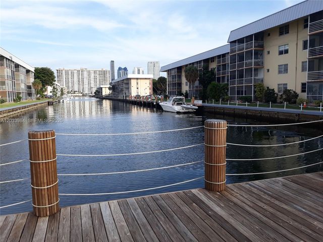 3551 NE 169th St 110-A, North Miami Beach, FL 33160