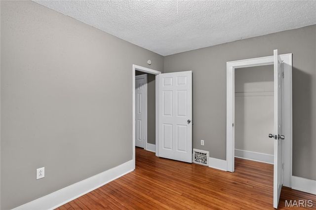 216 Harrison Avenue, St Louis, MO 63135