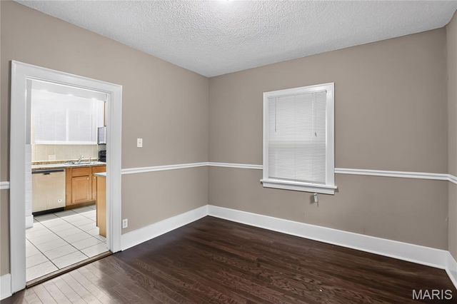 216 Harrison Avenue, St Louis, MO 63135