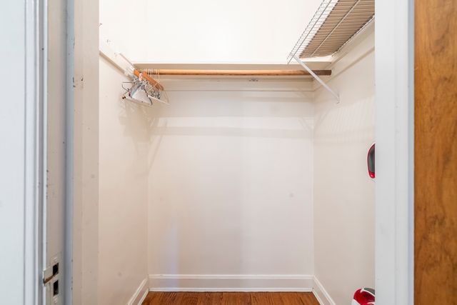 1748 N Rutherford Avenue, Chicago, IL 60707