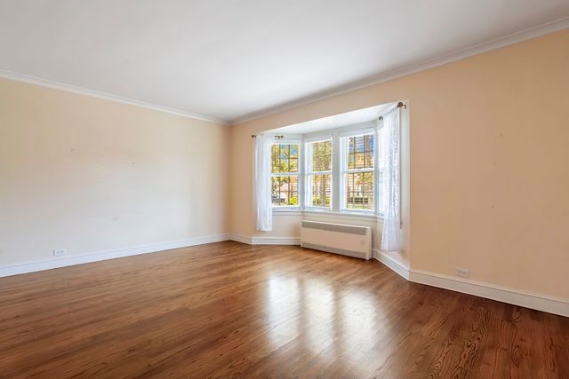 1748 N Rutherford Avenue, Chicago, IL 60707
