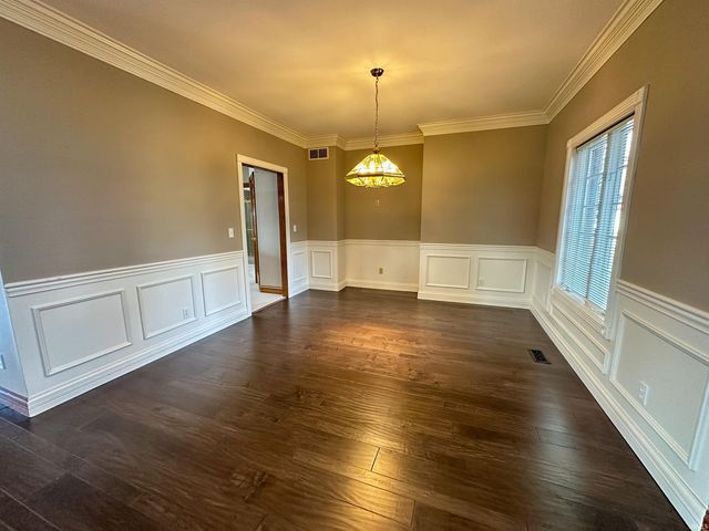 7966 Lake Terrace Court, Newburgh, IN 47630