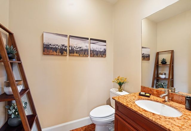 8 Dane, Lexington, MA 02421