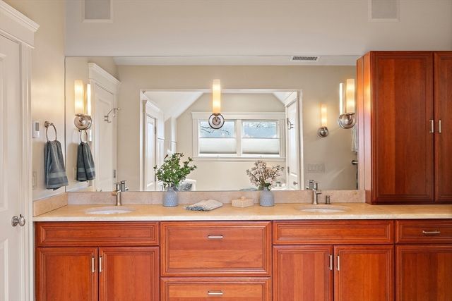 8 Dane, Lexington, MA 02421