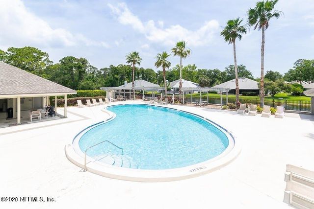 101 CRANES LAKE Drive, Palm Valley, FL 32082