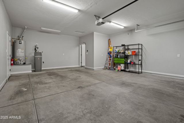 1960 Sunview Court, Sierra Vista, AZ 85635