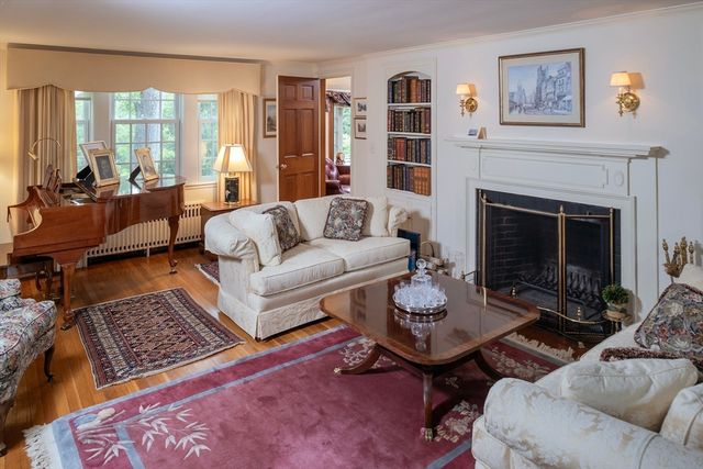 12 Rockwood Road, Hingham, MA 02043