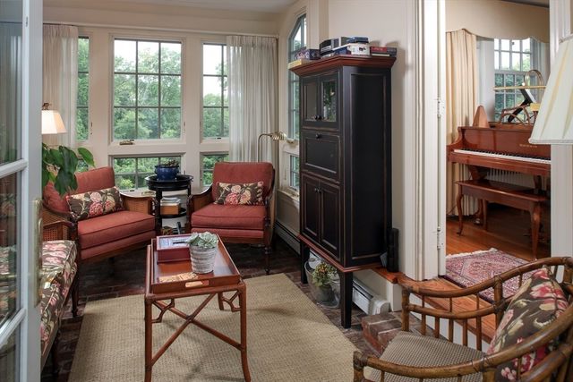 12 Rockwood Road, Hingham, MA 02043