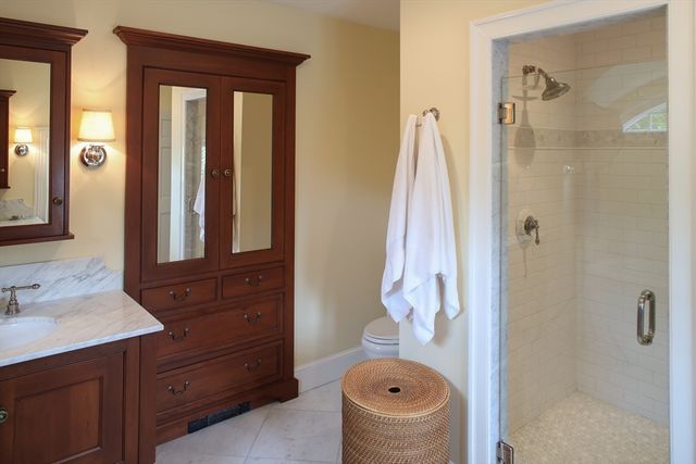 12 Rockwood Road, Hingham, MA 02043