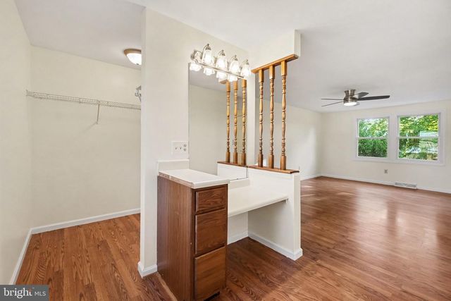 5572 BANBRIDGE DR, Harrisburg, PA 17112