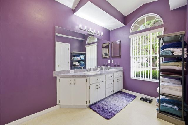 1106 NW 101ST DRIVE, Gainesville, FL 32606