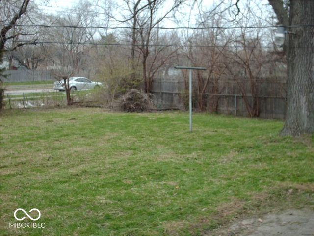 3814 Esquire Place, Indianapolis, IN 46226