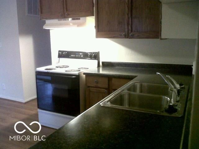 3814 Esquire Place, Indianapolis, IN 46226