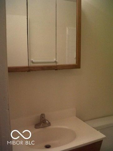 3814 Esquire Place, Indianapolis, IN 46226