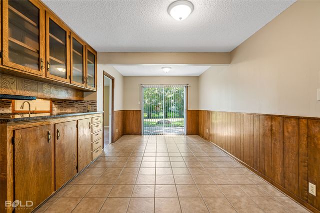 1220 Evangeline Circle, Bossier City, LA 71112