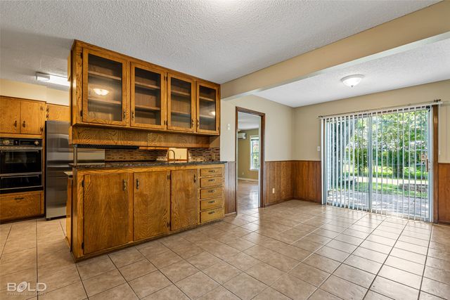 1220 Evangeline Circle, Bossier City, LA 71112