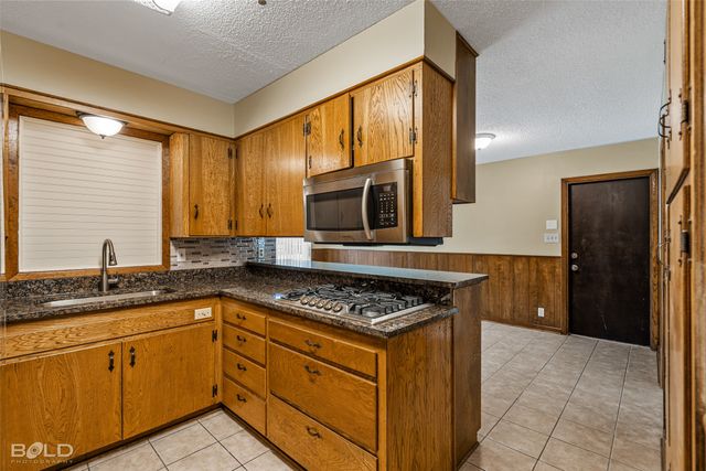 1220 Evangeline Circle, Bossier City, LA 71112