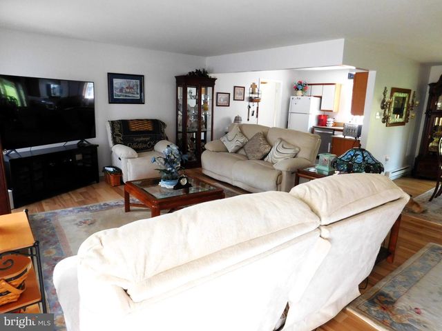 6853 BUCKTHORN CT, Frederick, MD 21703