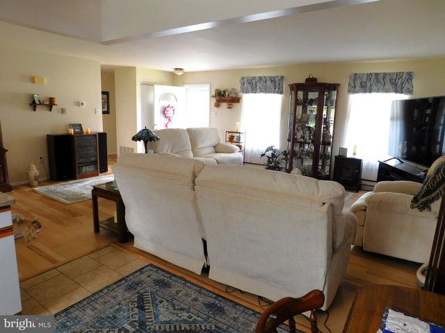 6853 BUCKTHORN CT, Frederick, MD 21703