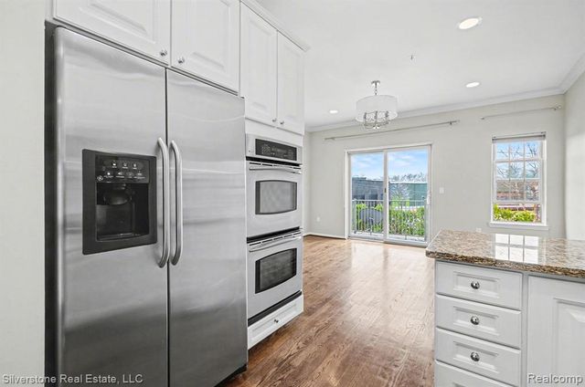 532 Graten Street, Birmingham, MI 48009