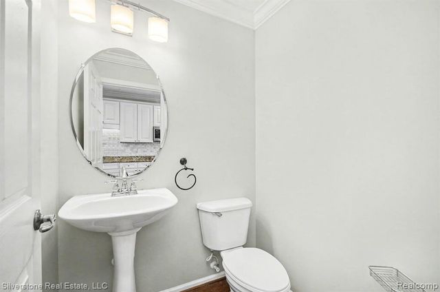 532 Graten Street, Birmingham, MI 48009