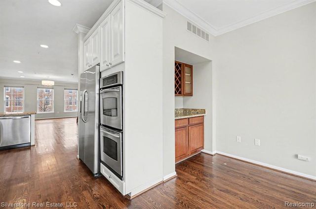 532 Graten Street, Birmingham, MI 48009