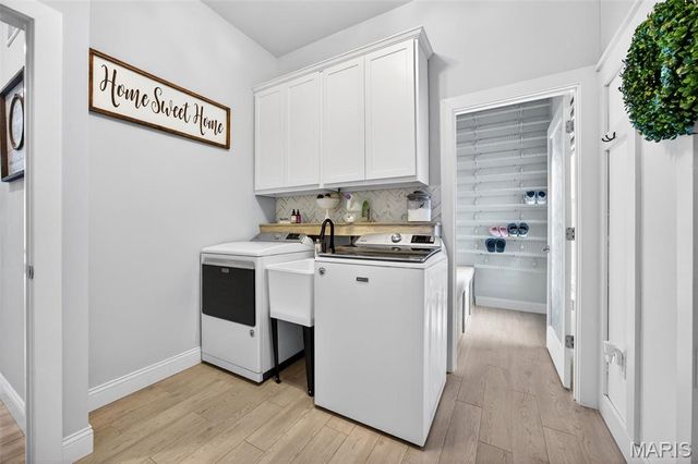 1005 Timber Bluff Drive, Wentzville, MO 63385